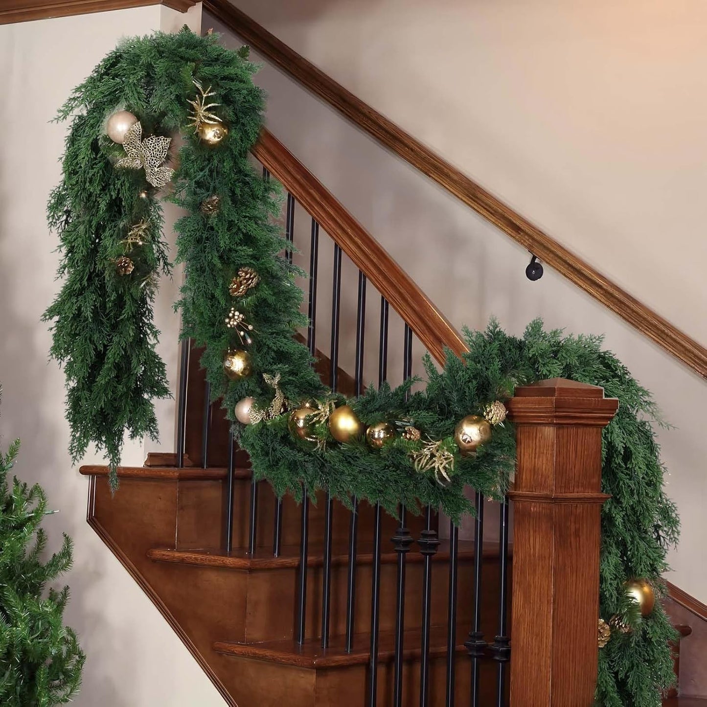 Merry Homegoods™ 9 FT Artificial Cedar Garlands, Real Touch Winter Cedar Pine Garland